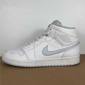 Nike Air Jordan 1 Retro Mid White Platinum Men’s Size 9 Sneakers 554724-108